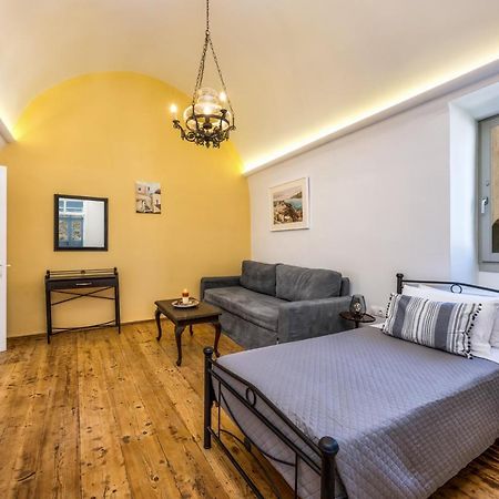 450 Years Castle House For 2-5 People/Jacuzzi Villa Emporio  Exterior photo