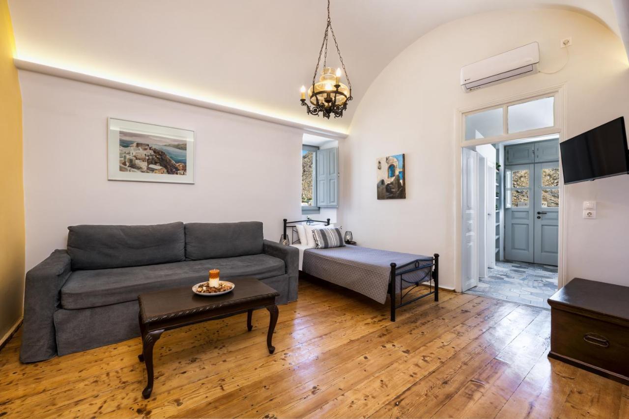 450 Years Castle House For 2-5 People/Jacuzzi Villa Emporio  Exterior photo