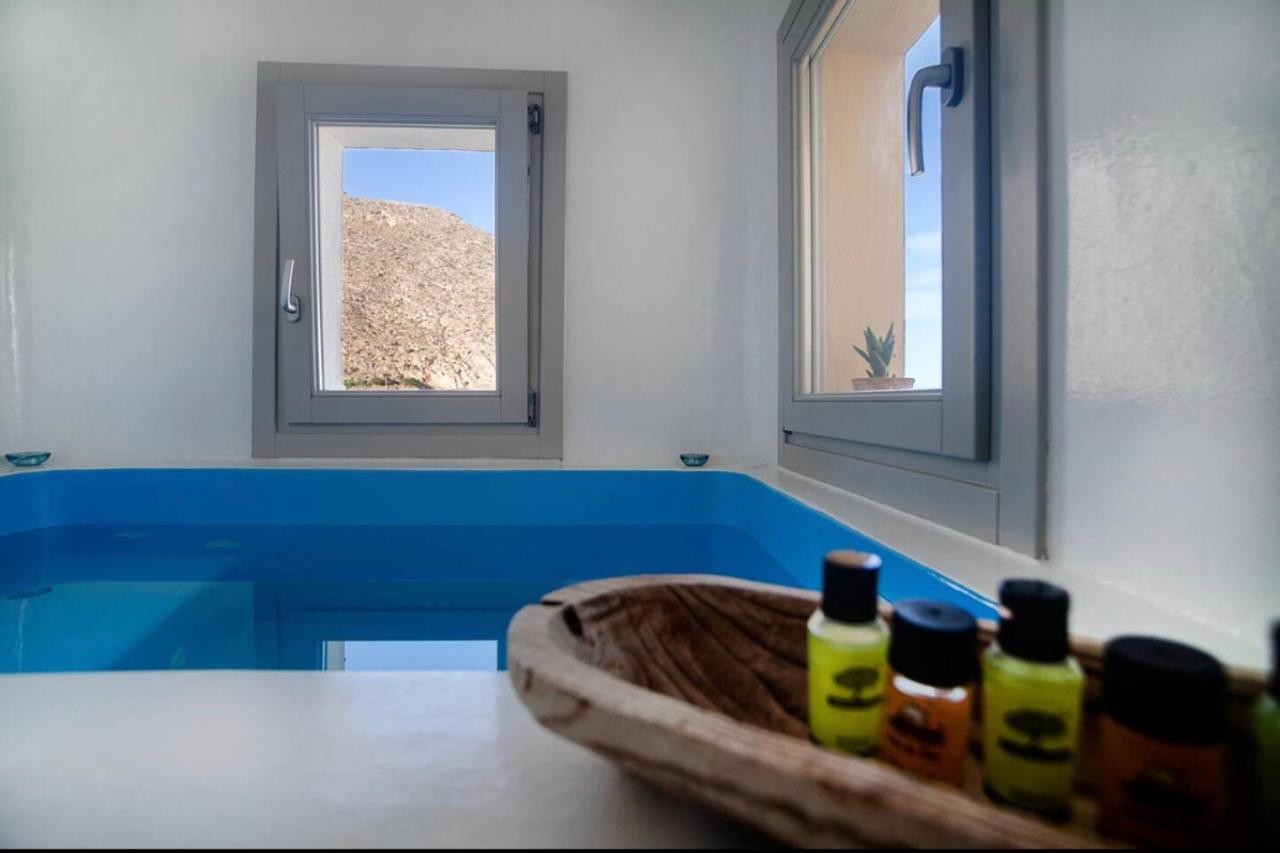 450 Years Castle House For 2-5 People/Jacuzzi Villa Emporio  Exterior photo